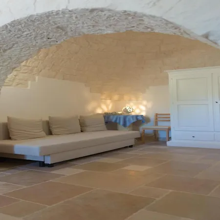 Trulli In Puglia With Pool And Scenic Views 度假居 *